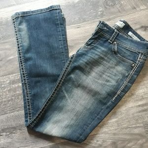 Buckle jeans